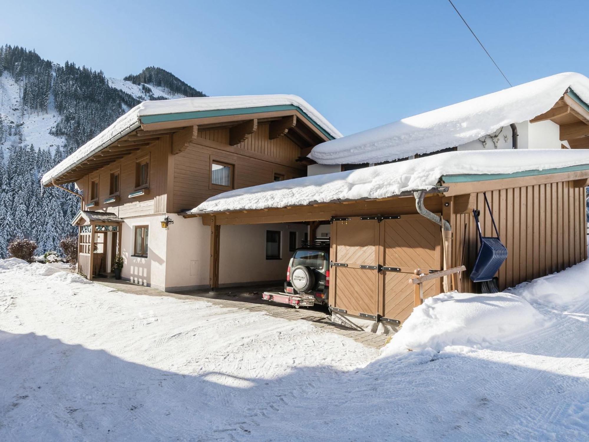 Apartment Near The Ski Area Saalbach-Hinterglemm Esterno foto